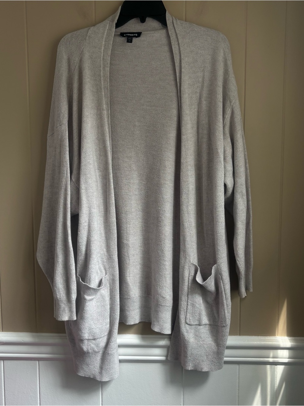 Express Women’s Light Gray Open Front Longline Cardigan Sweater with Pockets -L